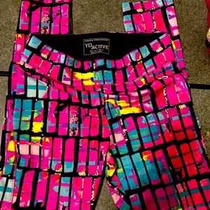 Neon pink legging size 10 for girls